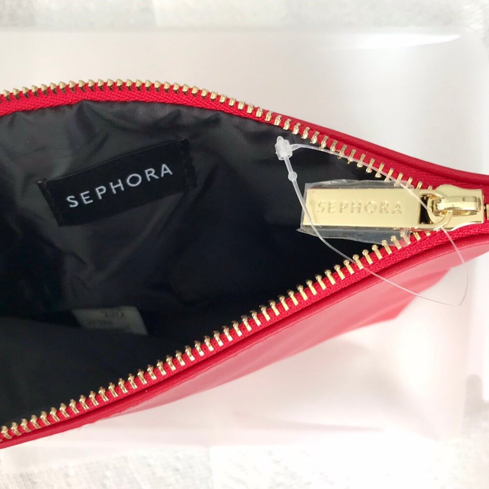 Red Pouch - Picture 2 of 3